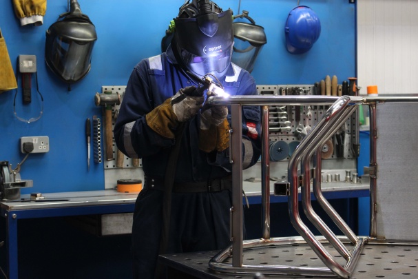 STS - Bespoke Handling Equipment Photo 2