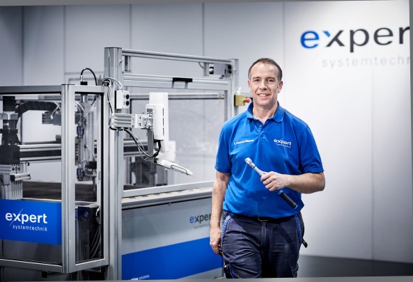 Expert Systemtechnik GmbH Photo 1