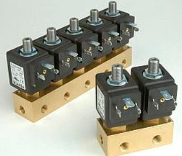 直动式电磁阀 D500 JAKSA SOLENOID VALVES 德国JAKSA 3 通型 NF 空气