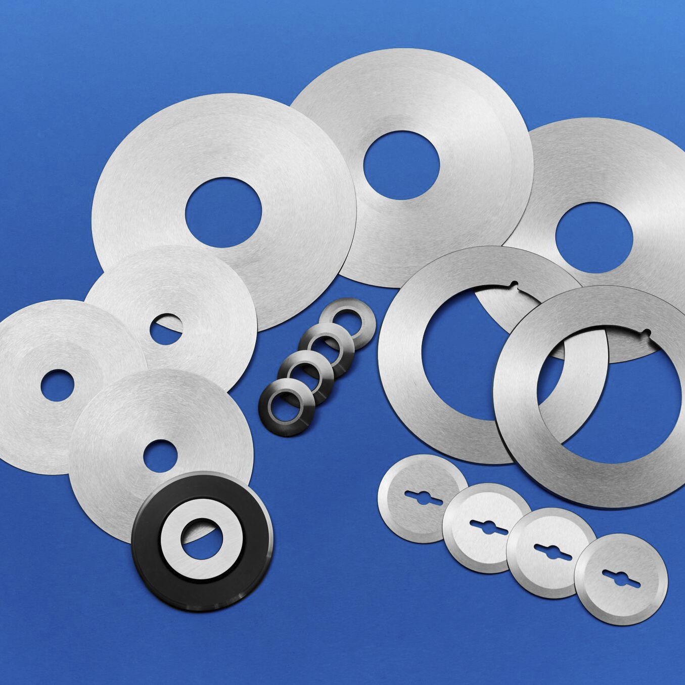 芯棒切割旋转刀片