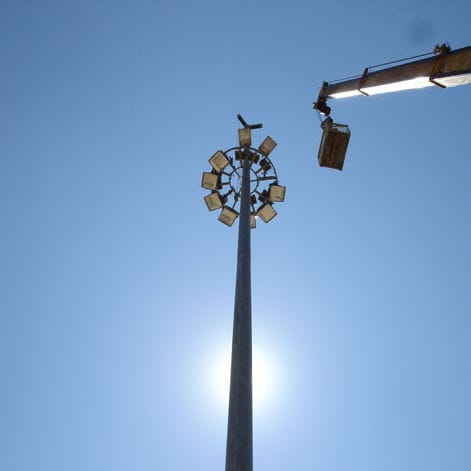 灯头可活动灯杆