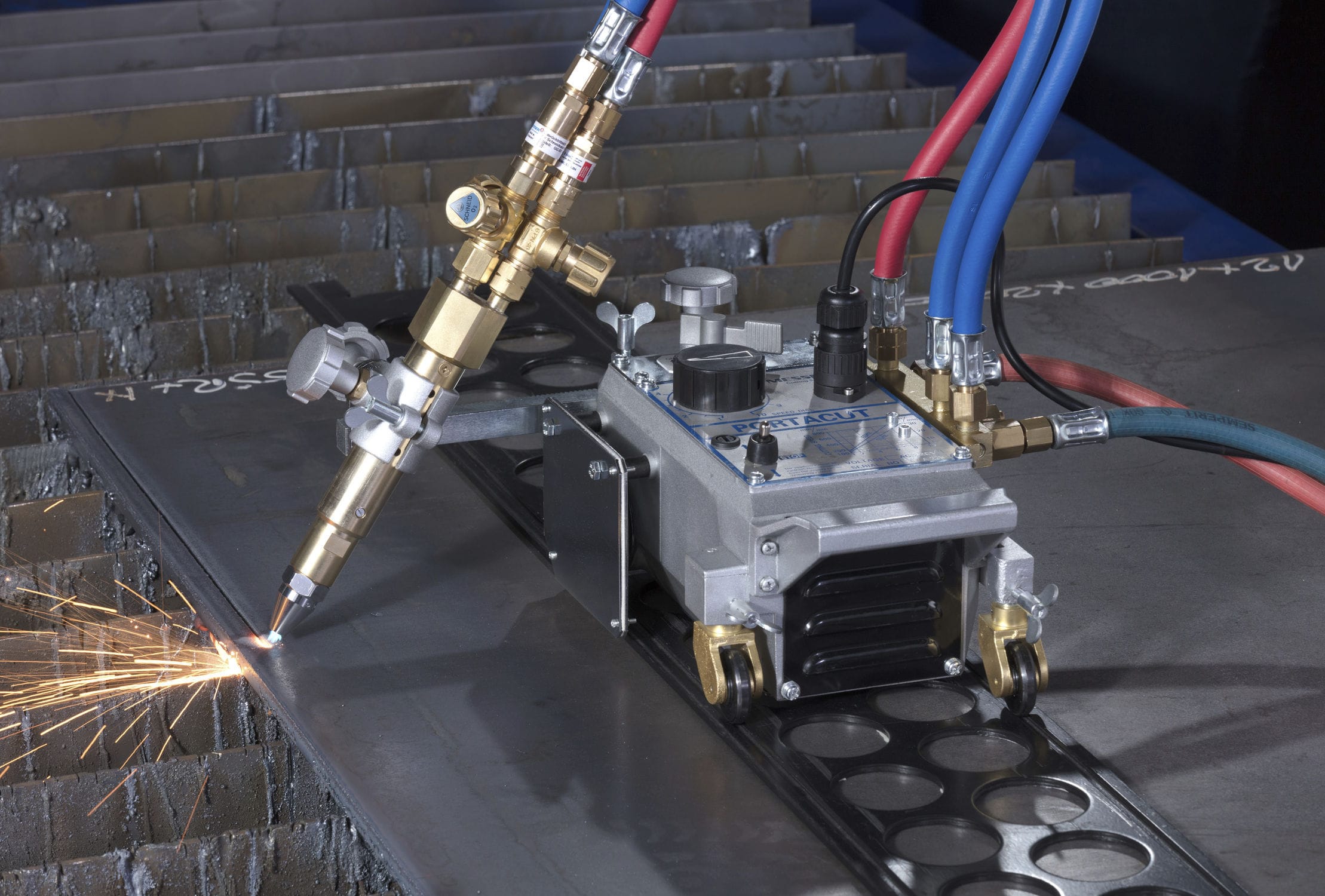 火焰式切割机 - PortaCut - MESSER CUTTING SYSTEMS - 用于金属 / 金属薄板 / 便携式