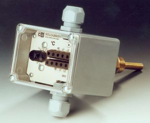 模拟温控器 1