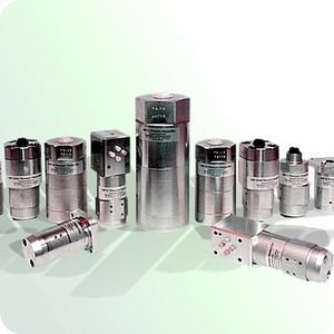 液压压力增倍器 1