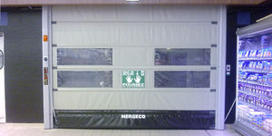 卷闸门