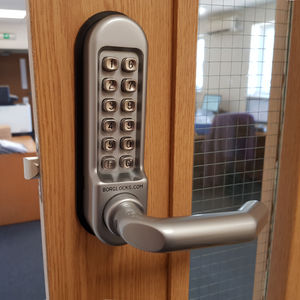 机械锁
