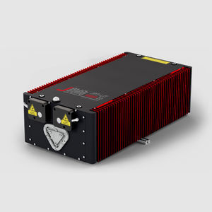 飞秒激光源