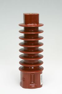 绝缘隔离器