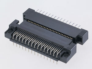 板对板连接器