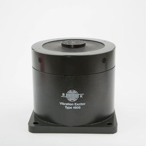 校准激振器