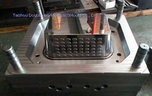 单腔注塑模具 1