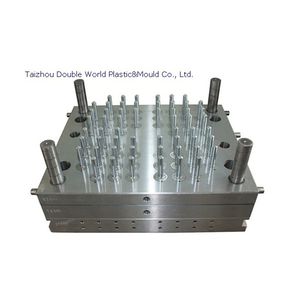 多腔注塑模具 1
