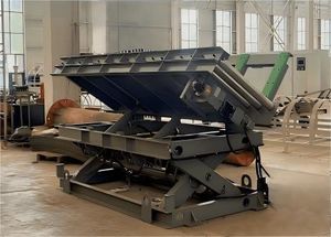 升降倾斜工作台