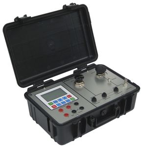 压力校准器 1