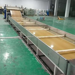 平挤薄膜管道挤出生产线