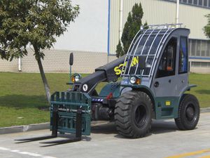 伸缩臂叉车