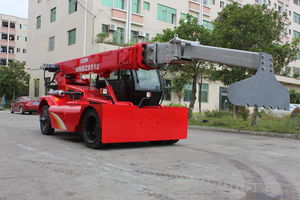 伸缩臂叉车