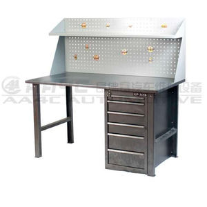 金属工作台