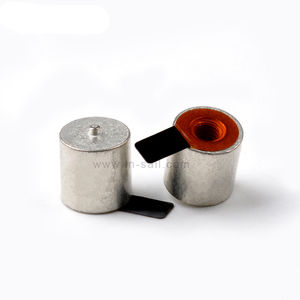 压接工艺连接器