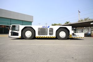 柴油牵引车