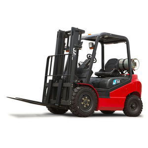 LPG叉车 1