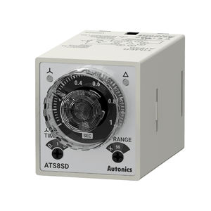 模拟定时继电器 1
