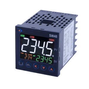 通用PID 控制器