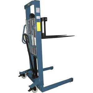 手动堆高车