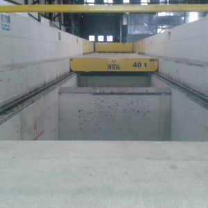 电动自走式拖车