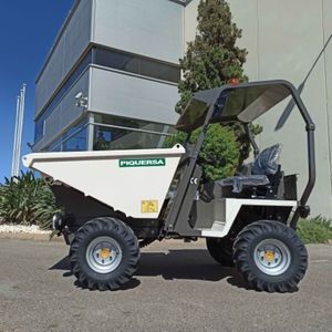轮胎式自卸车
