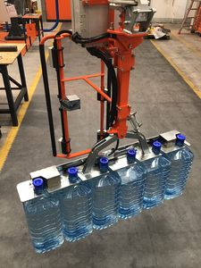 气动机械手 1