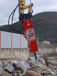 液压碎石机