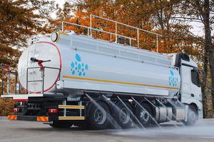 水液罐卡车