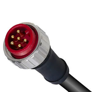供电连接器 1