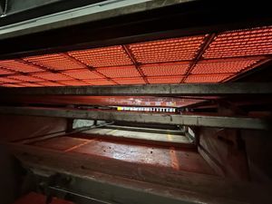 中波红外取暖器