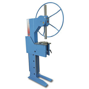 手动压机 1