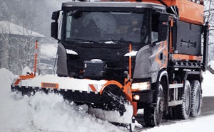轻型车辆扫雪车
