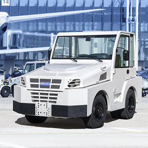 柴油牵引车