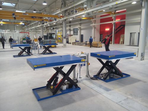 剪叉式升降平台 - Static Low Profile Scissor Lift Table - Pronomic AB - 液压 / 电动 / 固定