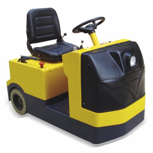 电动牵引车 - QDF30 - i-lift Equipment Ltd. - 3轮 / 坐驾式 / 牵引