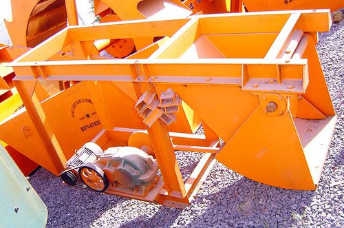 带式给料机 - Henan Hongxing Mining Machinery CO.,LTD - 输送 / 粉末 / 用于机器