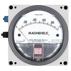差动压力计 - M2000/2300-U150 - BRIEM Steuerungstechnik GmbH - 模拟 / 壁挂 / IP54