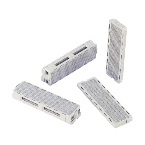 夹层连接器 - MEG-Array® - FCI - SMT / DIN / PCB