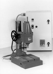 手动冲床 - FRAP CZ series - BGI (BERNARD GRAVURE INDUSTRIELLE) - 电磁 / 切割 / 成形