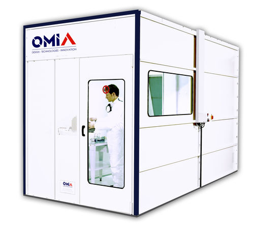 油漆混合间 - BOX LAB AT - OMIA