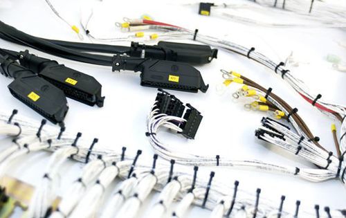 数据传输电缆束 - LEONI Cable Solutions/莱尼 - 配电 / 扁平 / 高电压