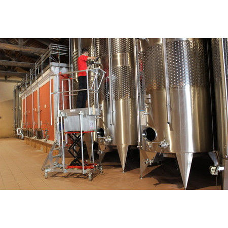 固定式升降工作平台 - BEESAFEAGRO - L'Echelle Européenne - 滚动 / 液压
