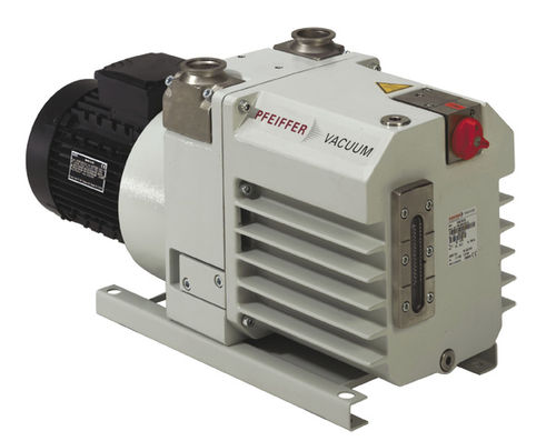 旋片真空泵 - Duo 65/M series - Pfeiffer Vacuum+Fab Solutions - 润滑 / 双级