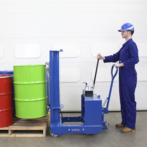 手动油桶提升机 - DTP08-R500 - STS - Bespoke Handling Equipment - 液压 / 平衡重式 / 抓取