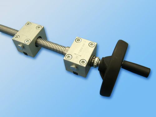 操作手轮 - HAND WHEELS WITH REAMED HOLES AND SLOT FOR TAB - Bimeccanica s.r.l. - 控制 / 锁闭 / 带指示器